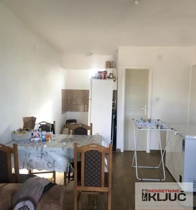 Prodaja, jednosoban stan, 27m², Salajka, Novi Sad Sve Podlokacije