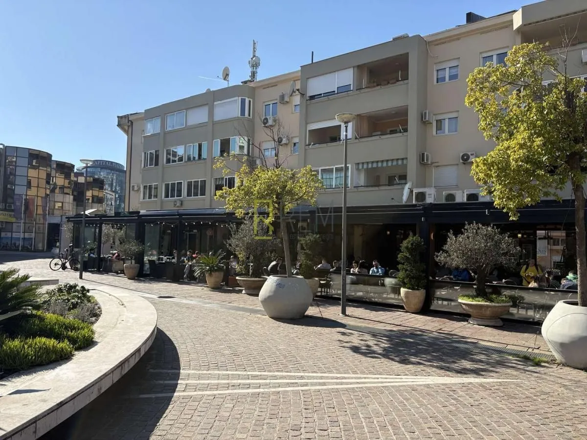 Rent, office space, 78m², Preko Morače, Podgorica