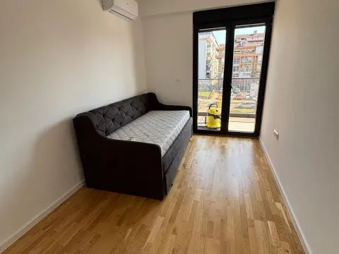 Rent, one bedroom apartment, 68m², Stari Aerodrom, Podgorica - image 5