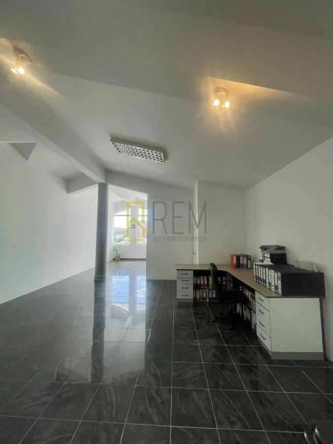 Rent, office space, 97m², Mrčevac, Tivat