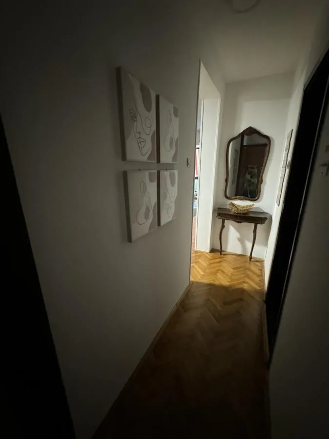 Rent, two bedroom apartment, 80m², Budva, Crna Gora