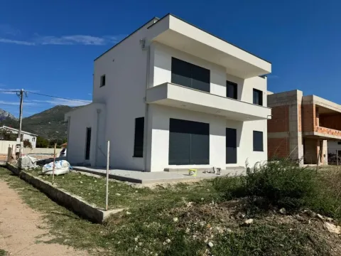 Prodaja, kuća, 196m², Bijelo Polje, Crna Gora - image 6