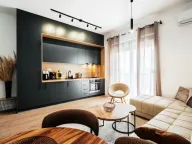 Izdavanje, jednosoban stan, 44m², Bečići, Budva - image 1