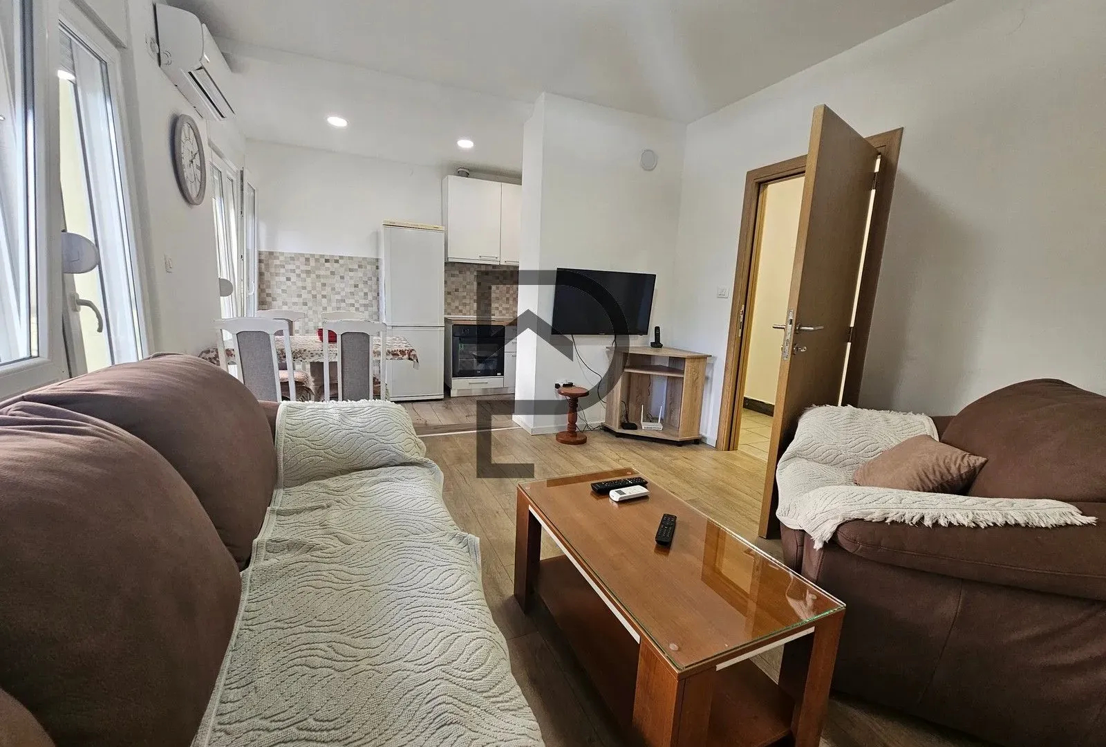 Rent, one bedroom apartment, 57m², Autobuska stanica, Podgorica