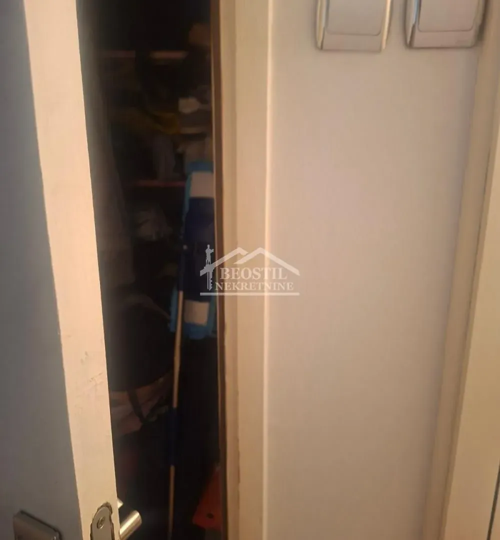 Sale, four bedroom apartment, 96m², Bezanijska Kosa 2, Bežanijska Kosa Sve Podlokacije