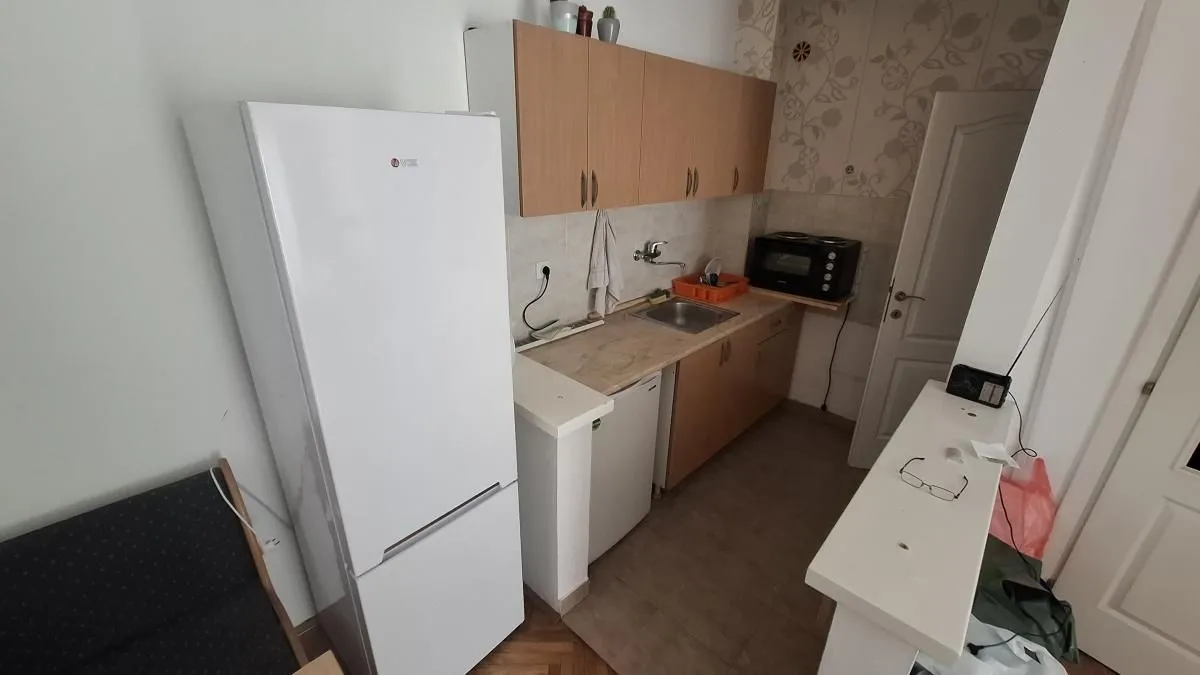 Izdavanje, jednosoban stan, 36m², Bulevar Oslobodjenja, Novi Sad Sve Podlokacije