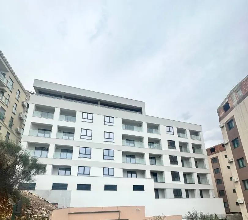 Sale, one bedroom apartment, 47m², Bečići, Budva