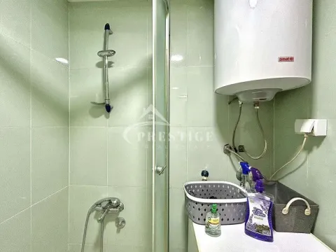 Izdavanje, jednosoban stan, 40m², Kod Big Fashion-a, Podgorica - image 7