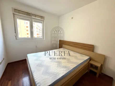 Rent, one bedroom apartment, 45m², Stari Aerodrom, Podgorica - image 9