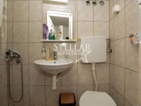 Rent, house, 200m², Budva, Crna Gora - image 16