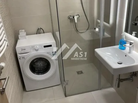 Izdavanje, dvosoban stan, 47m², Bulevar Evrope, Novi Sad Sve Podlokacije - image 5