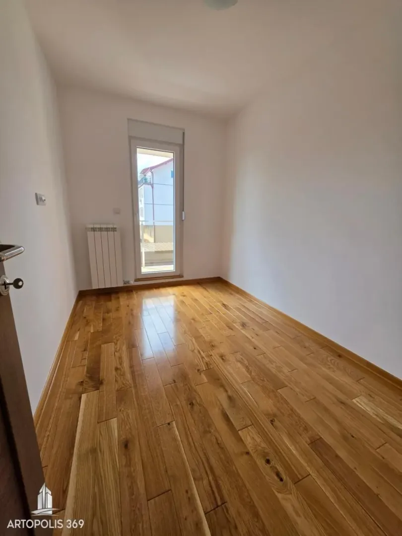 Prodaja, dvosoban stan, 63m², Batajnica, Beograd