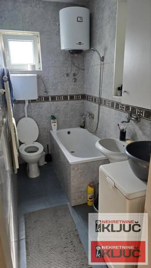 Prodaja, garsonjera, 24m², Podbara, Novi Sad Sve Podlokacije