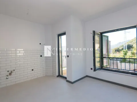 Prodaja, garsonjera, 22m², Kumbor, Herceg Novi - image 2