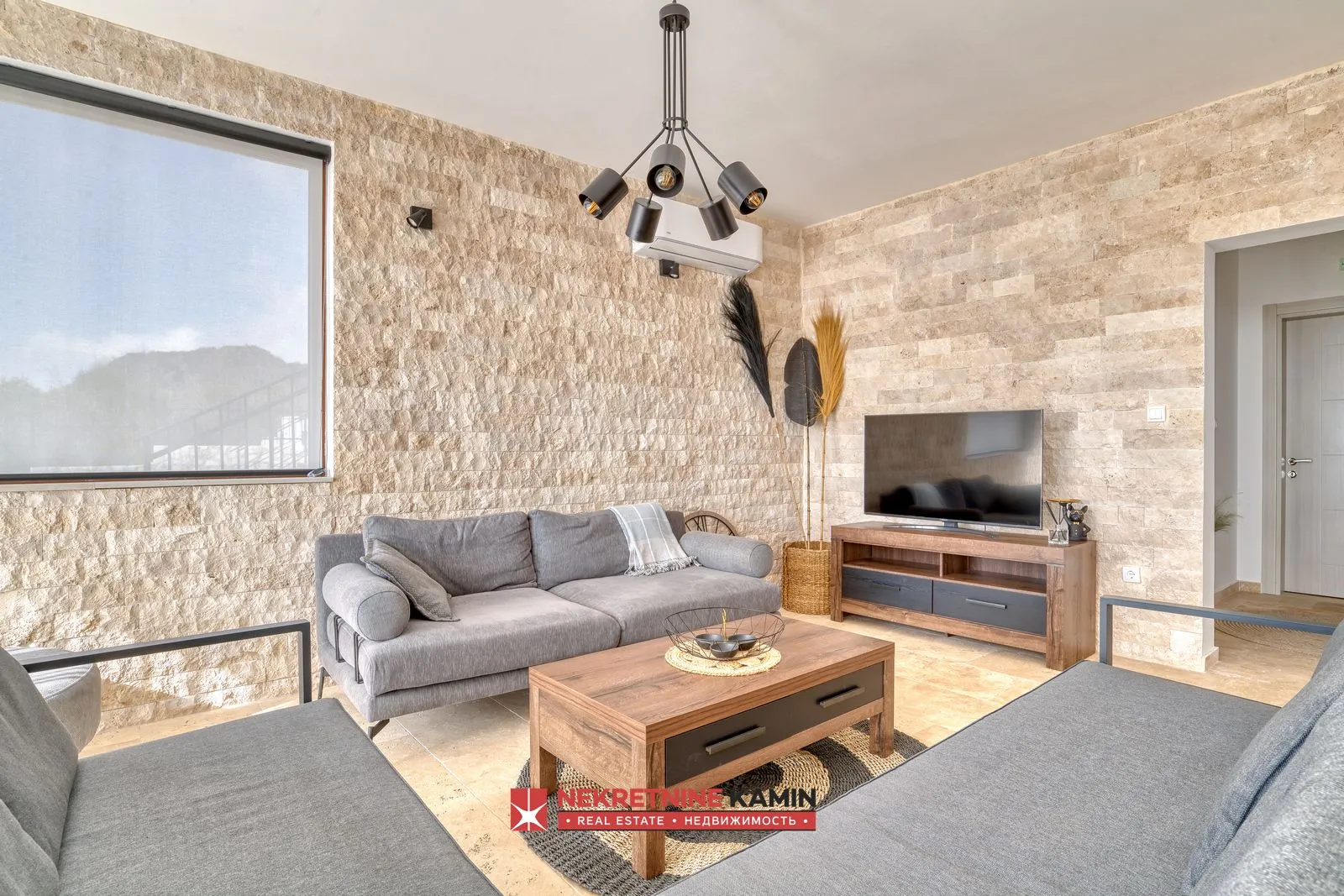Prodaja, kuća, 400m², Kuljače, Budva
