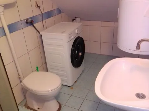 Rent, two bedroom apartment, 80m², Kalimanj, Tivat - image 12