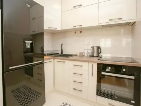 Izdavanje, jednosoban stan, 44m², Bar, Crna Gora - image 3