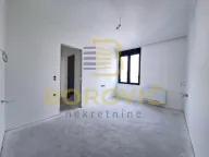 Prodaja, četvorosoban stan, 183m², Vračar Hram, Vračar Sve Podlokacije - image 12