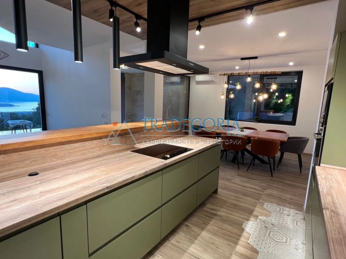 Prodaja, kuća, 480m², Tivat, Crna Gora