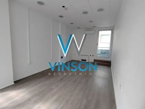 Izdavanje, poslovni prostor, 352m², Bulevar Oslobodjenja, Novi Sad Sve Podlokacije - image 6