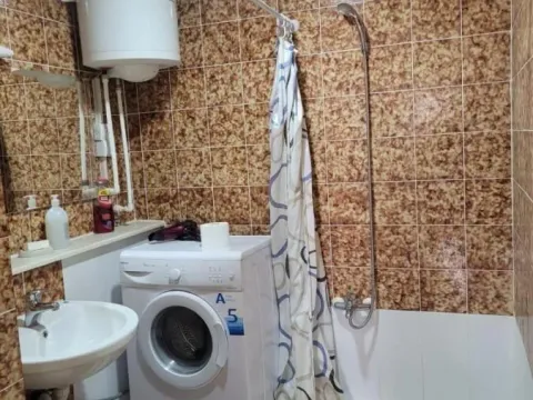 Izdavanje, dvosoban stan, 52m², Bulevar, Niš - image 9