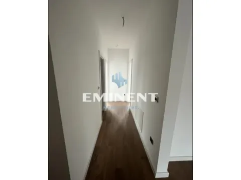 Izdavanje, trosoban stan, 90m², Novi Beograd Blok 67, Novi Beograd Sve Podlokacije - image 6