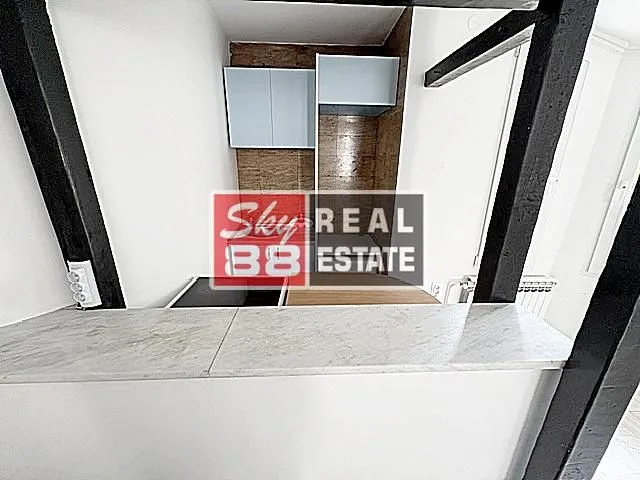 Rent, three bedroom apartment, 130m², Neimar, Vračar Sve Podlokacije