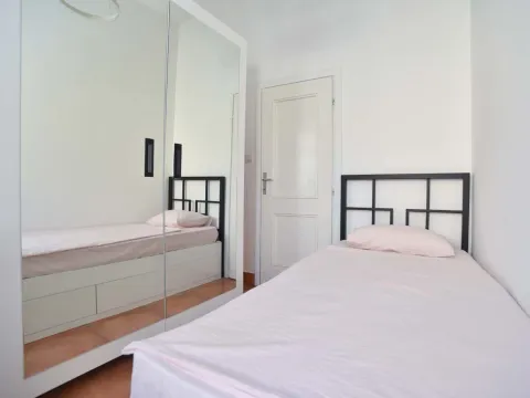 Sale, three bedroom apartment, 86m², Stari Grad, Budva - image 5