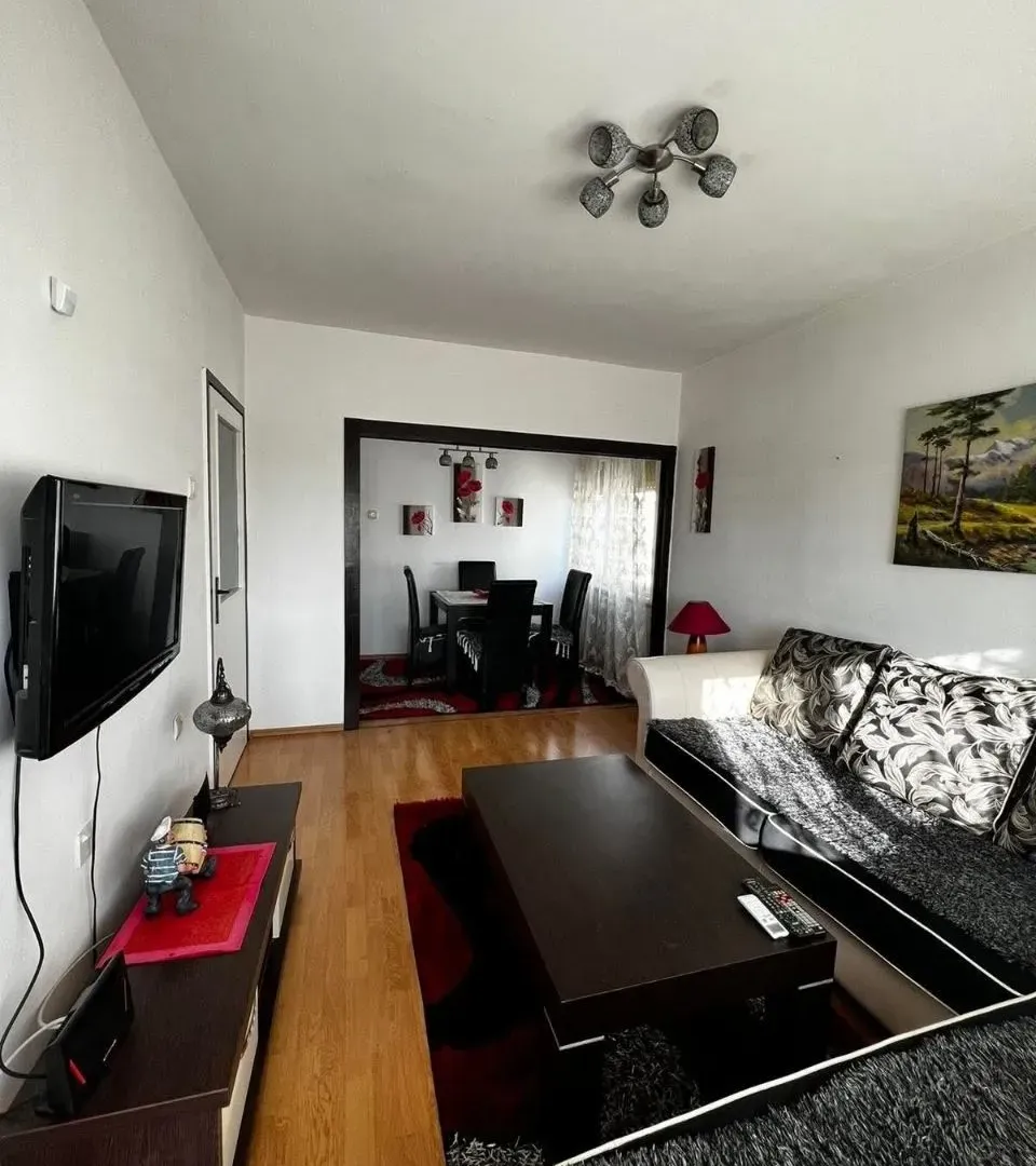 Rent, two bedroom apartment, 70m², Centar, Tivat