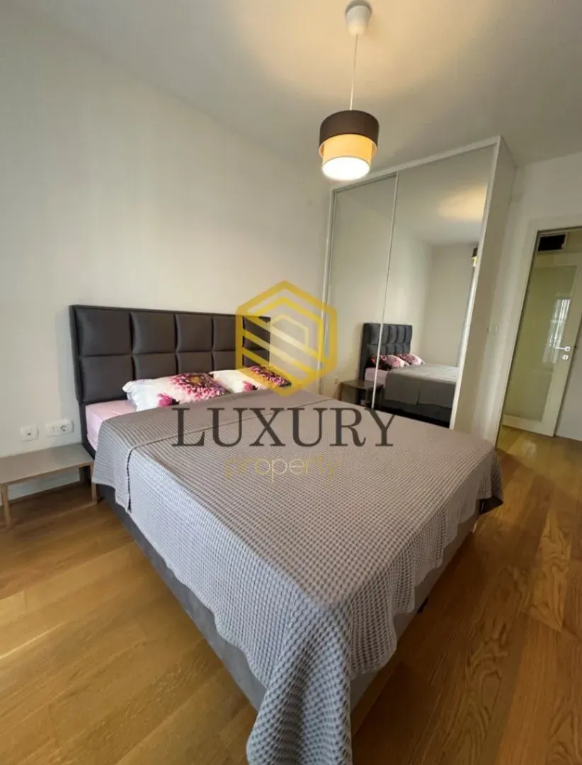 Rent, two bedroom apartment, 74m², Central Point, Podgorica