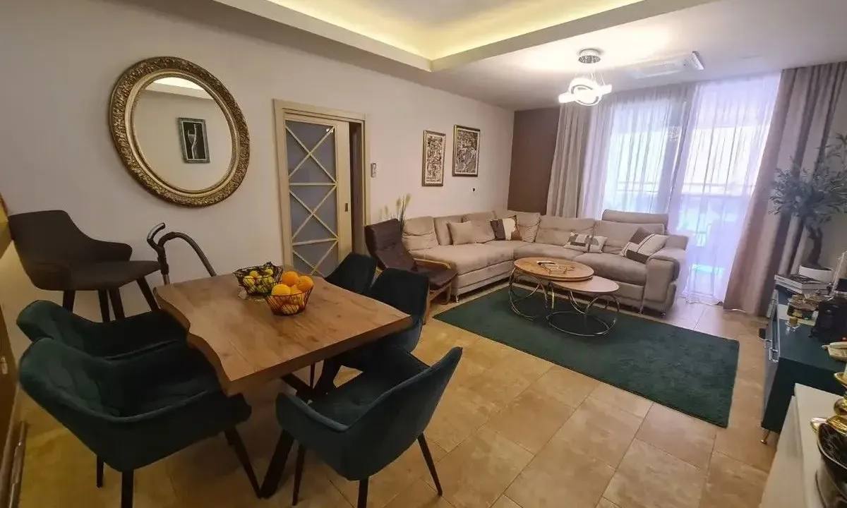 Sale, apartment, 82m², Budva, Crna Gora