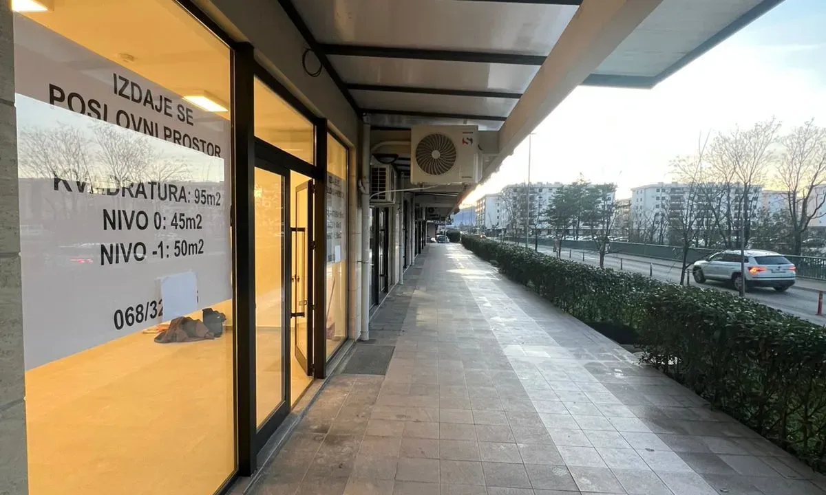 Rent, office space, 95m², City Kvart, Podgorica