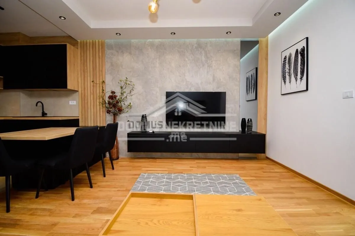 Rent, one bedroom apartment, 50m², City Kvart, Podgorica