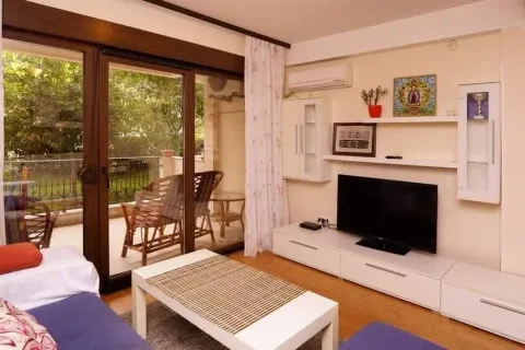 Sale, three bedroom apartment, 76m², Budva, Crna Gora - image 19