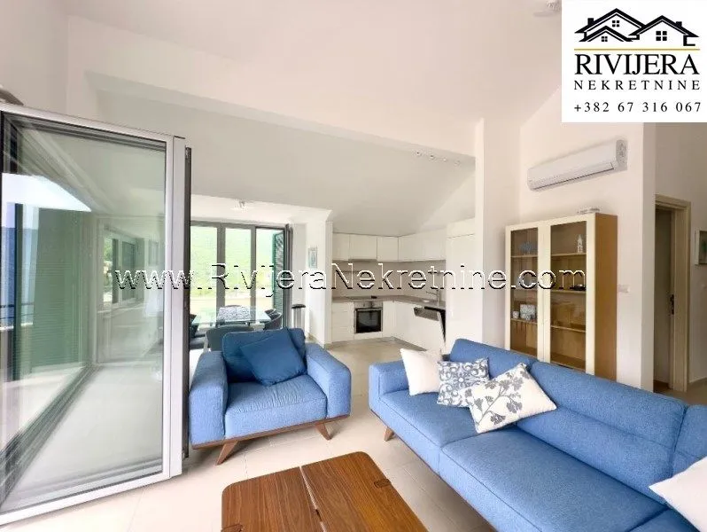 Prodaja, dvosoban stan, 91m², Morinj, Kotor