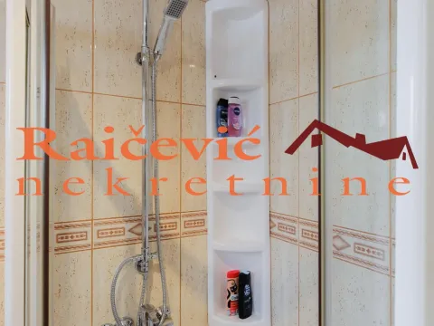 Rent, three bedroom apartment, 60m², Stari Grad, Beograd - image 13