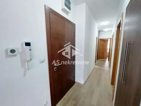 Rent, three bedroom apartment, 64m², Kalenić Pijaca, Vračar Sve Podlokacije - image 25