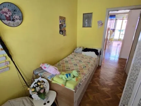 Prodaja, četvorosoban stan, 105m², Grbavica, Novi Sad Sve Podlokacije - image 7