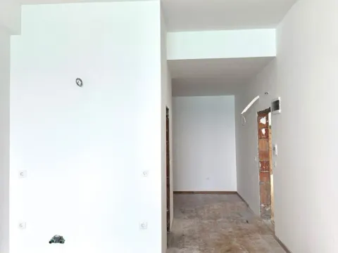 Sale, studio apartment, 34m², Sutomore, Bar - image 6