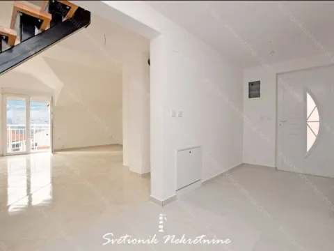 Sale, three bedroom apartment, 115m², Igalo, Herceg Novi - image 8