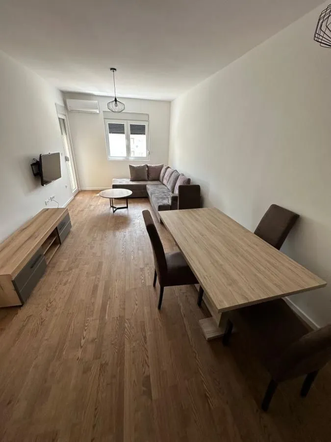 Rent, apartment, 44m², Pobrežje, Podgorica