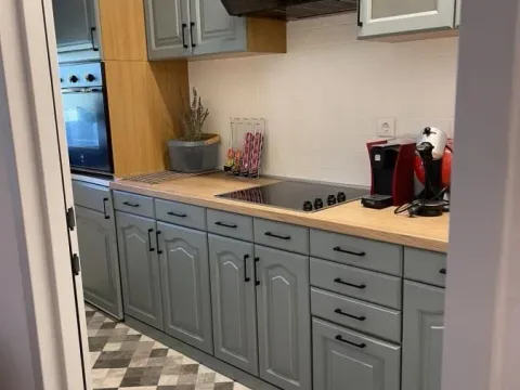 Izdavanje, trosoban stan, 88m², Novo naselje, Novi Sad - image 8