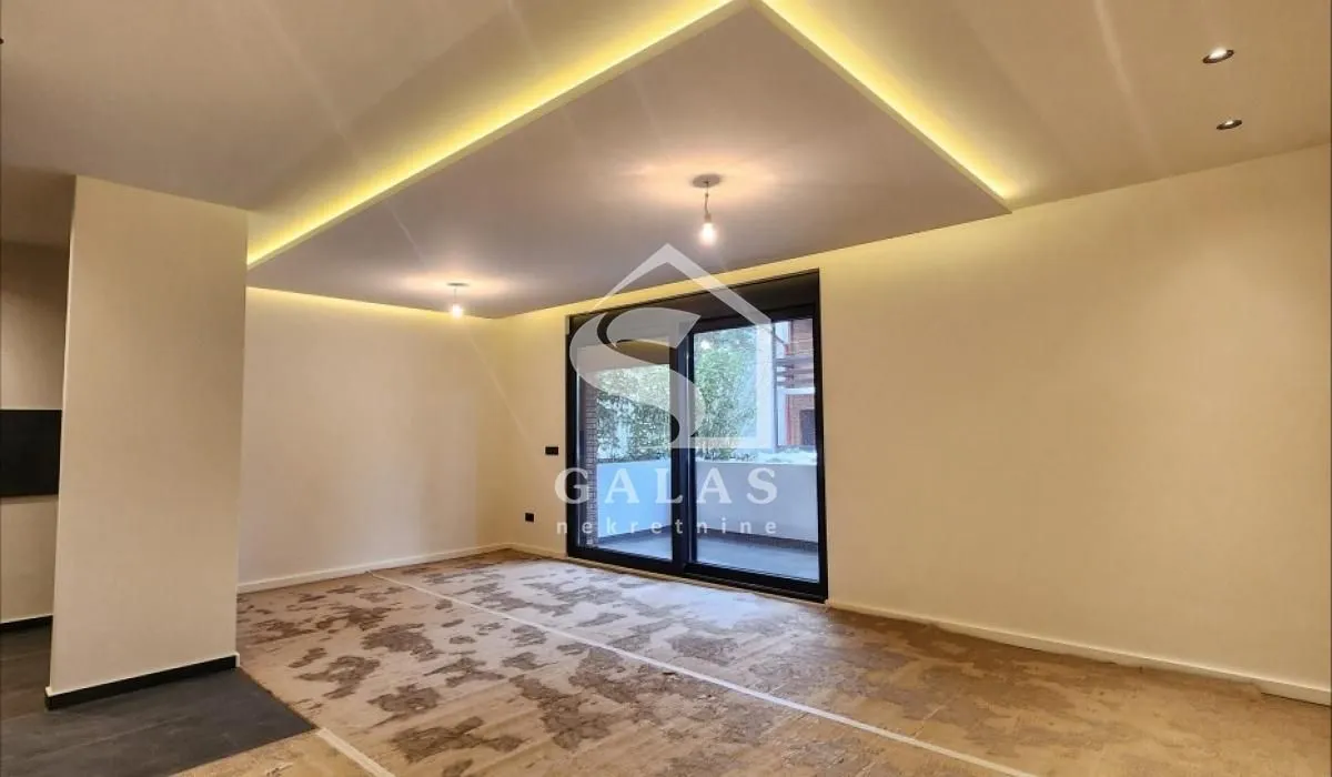 Sale, three bedroom apartment, 121m², Autokomanda, Voždovac Sve Podlokacije