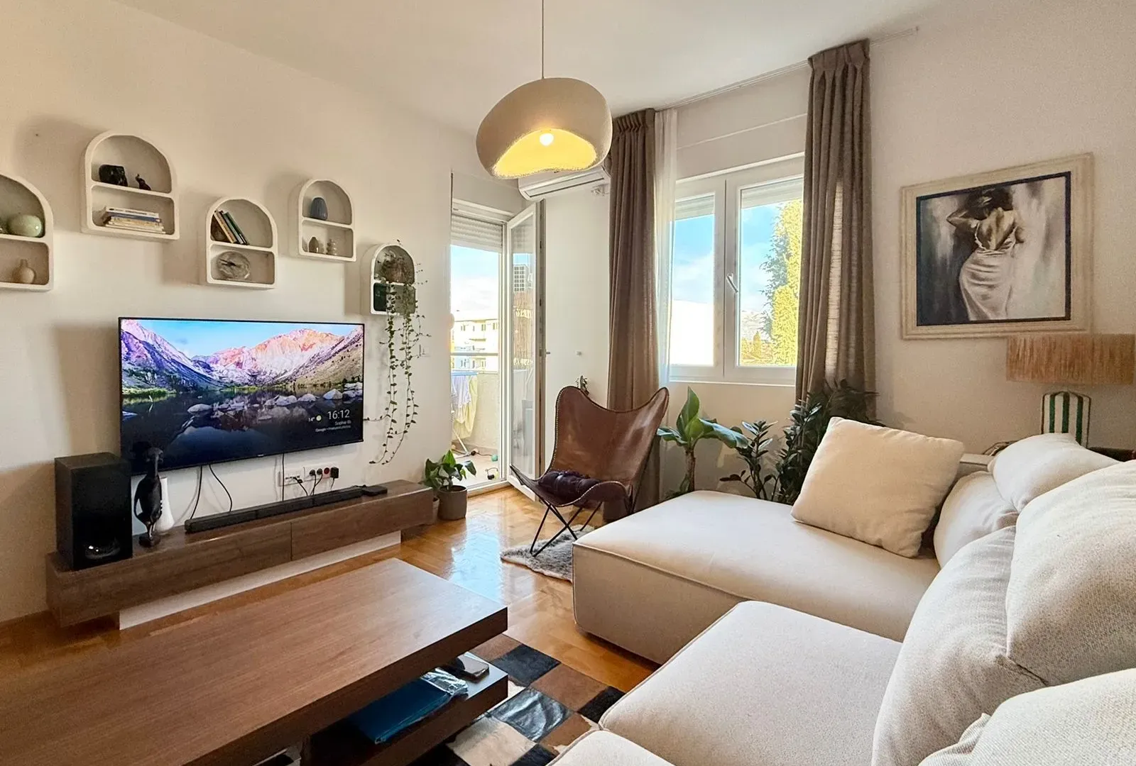 Prodaja, dvosoban stan, 70m², Donja Gorica, Podgorica