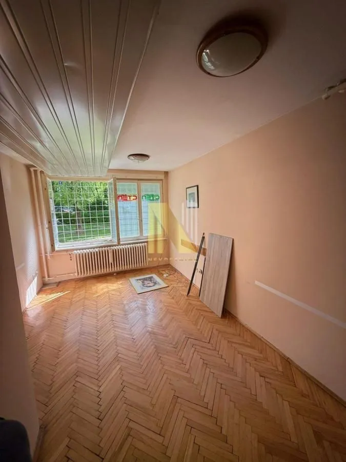 Rent, office space, 60m², Bulevar Oslobodjenja, Novi Sad Sve Podlokacije