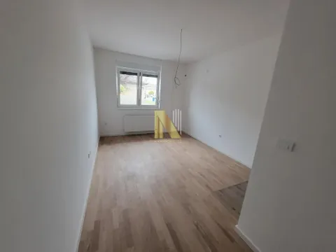 Prodaja, garsonjera, 24m², Salajka, Novi Sad Sve Podlokacije - image 2