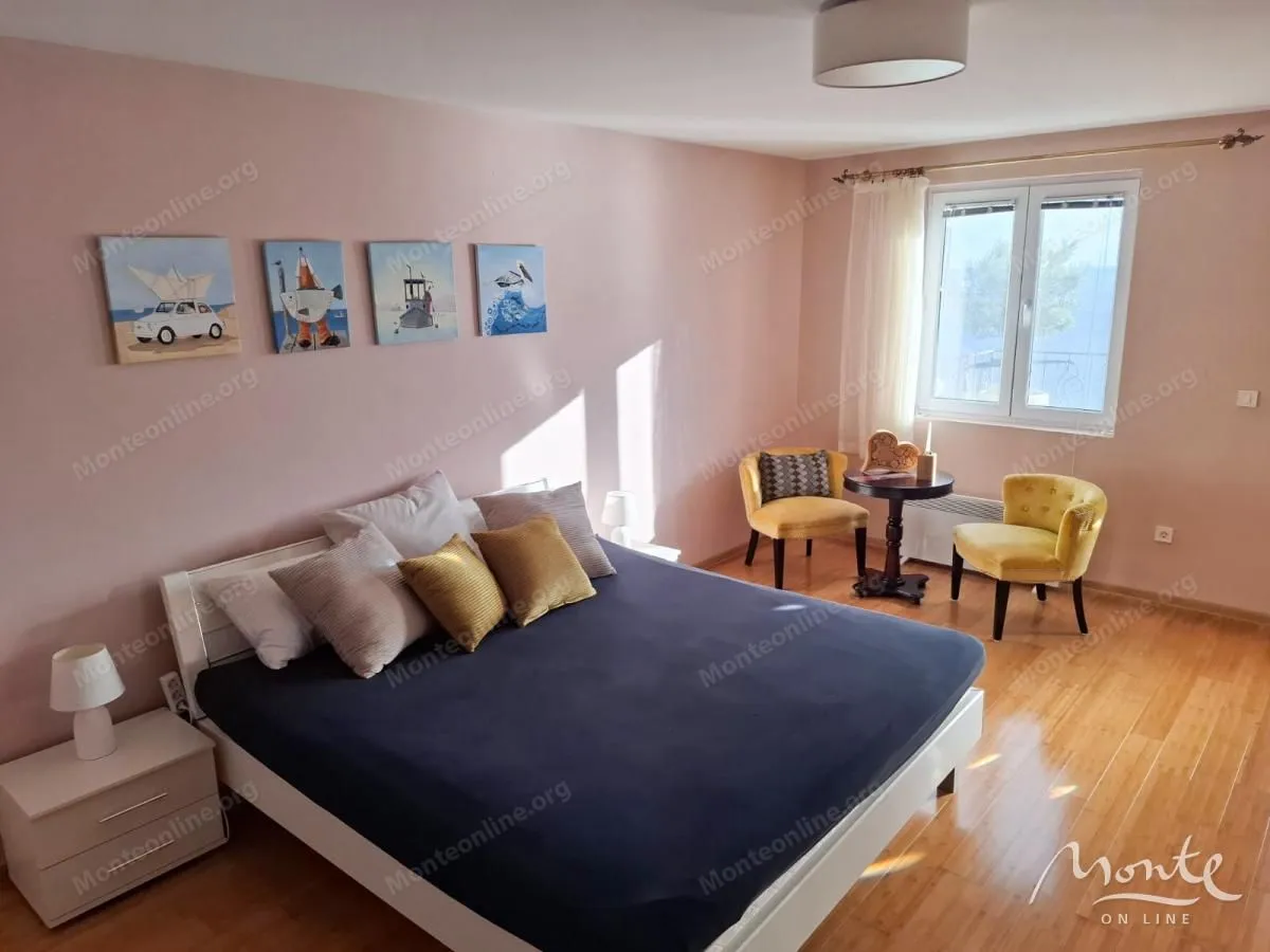 Prodaja, kuća, 116m², Reževići, Budva