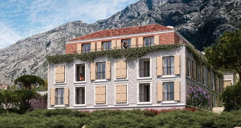 Prodaja, trosoban stan, 99m², Dobrota, Kotor