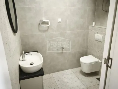 Rent, office space, 105m², Centar, Subotica - image 7