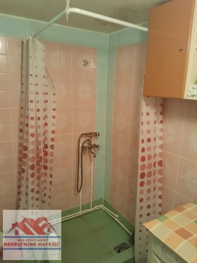 Prodaja, kuća, 56m², Kragujevac, Srbija